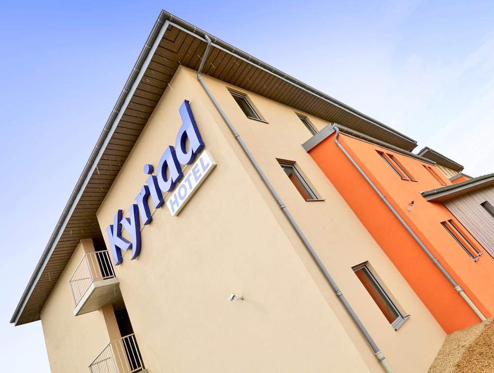 Kyriad Saint Chely D'Apcher - Aire De La Lozere Albaret-Sainte-Marie Екстериор снимка